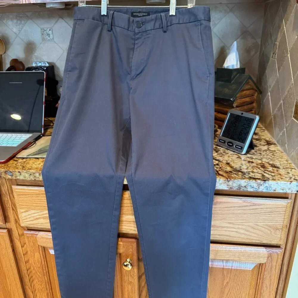 Men's Banana Republic Long Pants Slim Fit 33 x 32 Blue